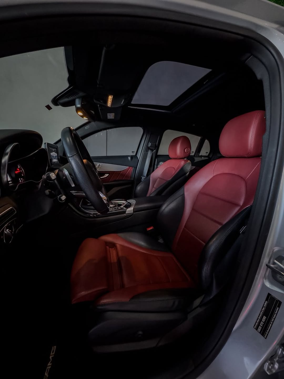 MERCEDES-BENZ GLC 250 4MATIC COUPÉ - Imagem 6