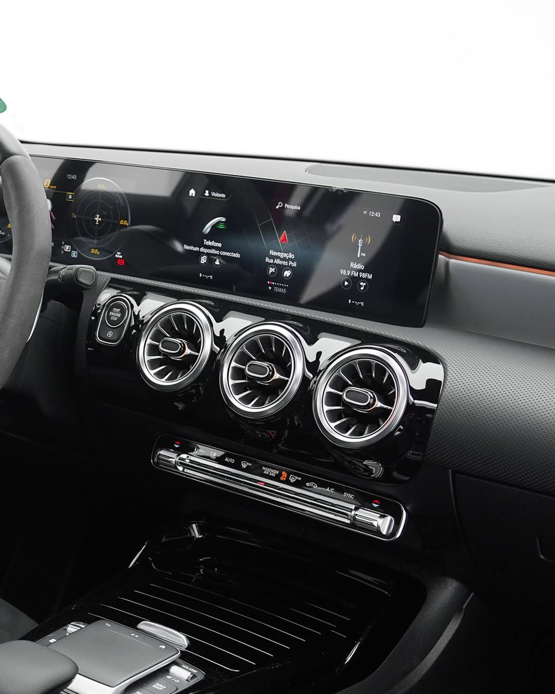 MERCEDES-BENZ A 45 S - Imagem 5