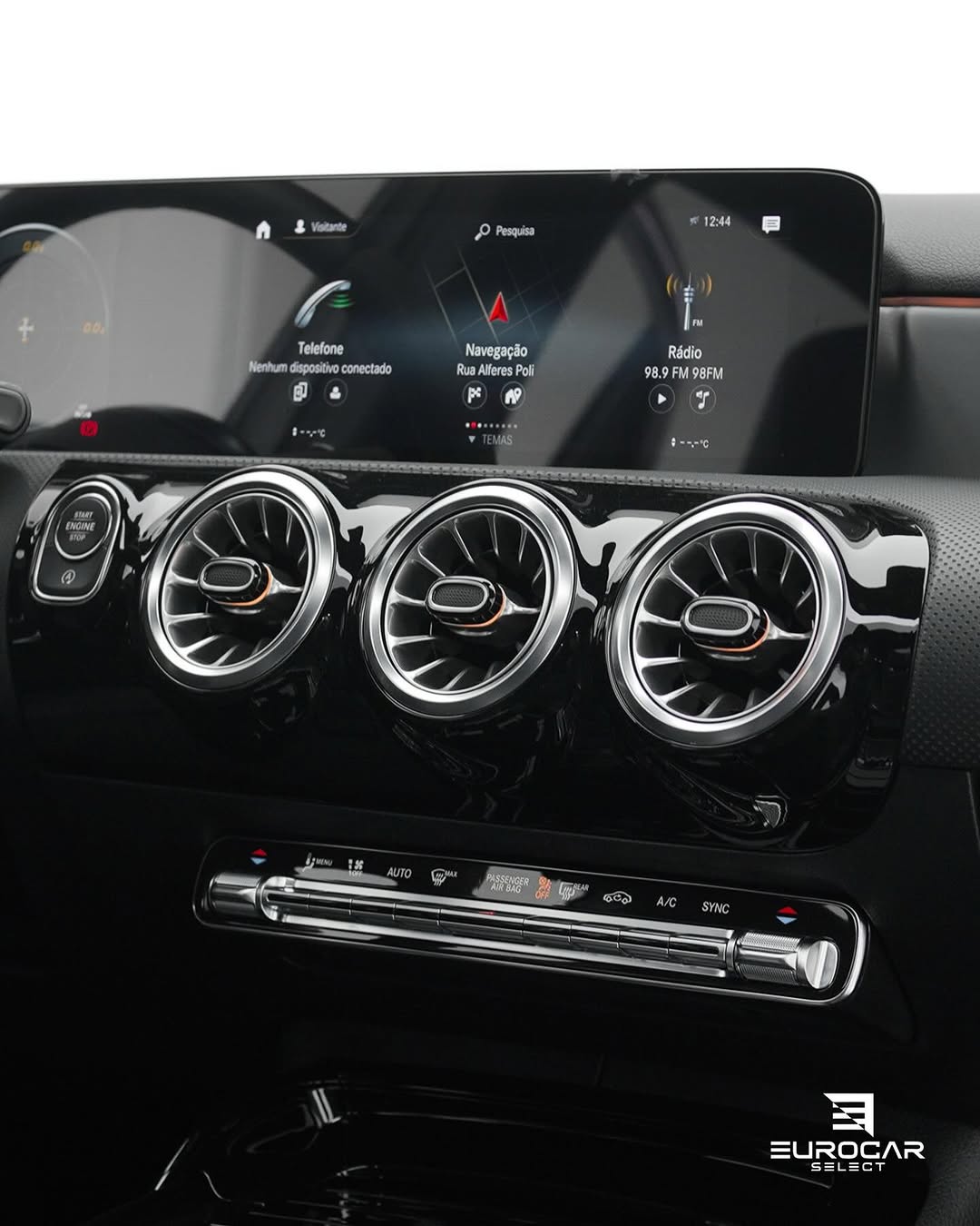 MERCEDES-BENZ A 45 S - Imagem 8