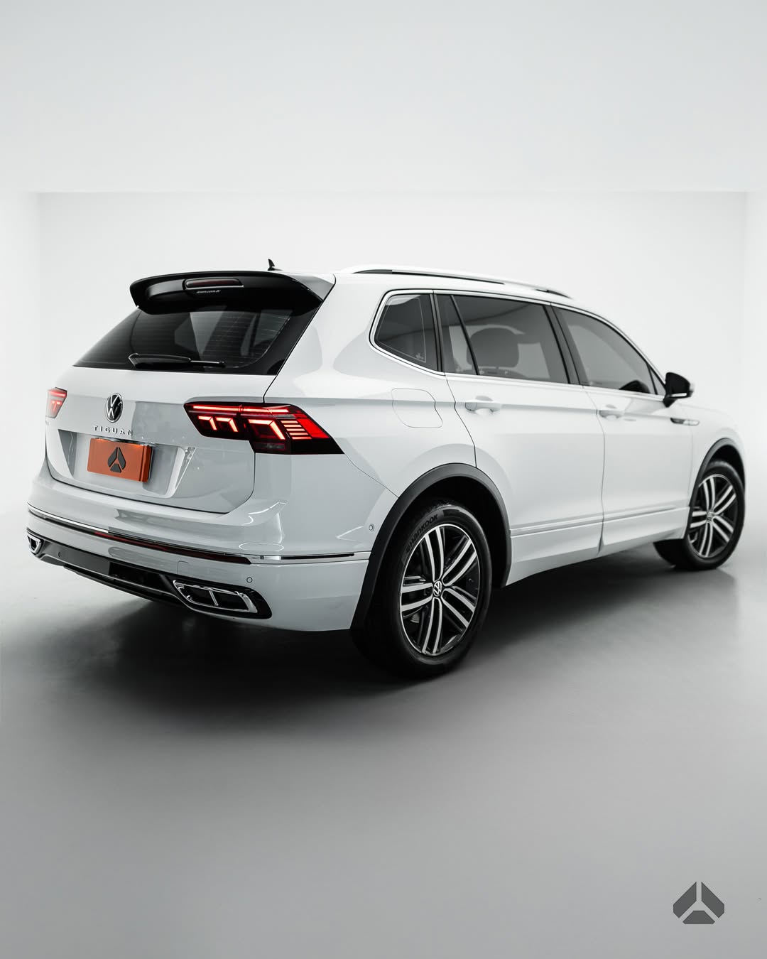 VOLKSWAGEN TIGUAN ALLSPACE R-LINE - Imagem 3