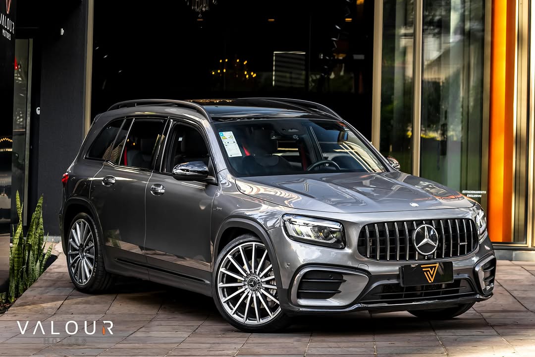 MERCEDES-BENZ GLB35 AMG - Imagem 1