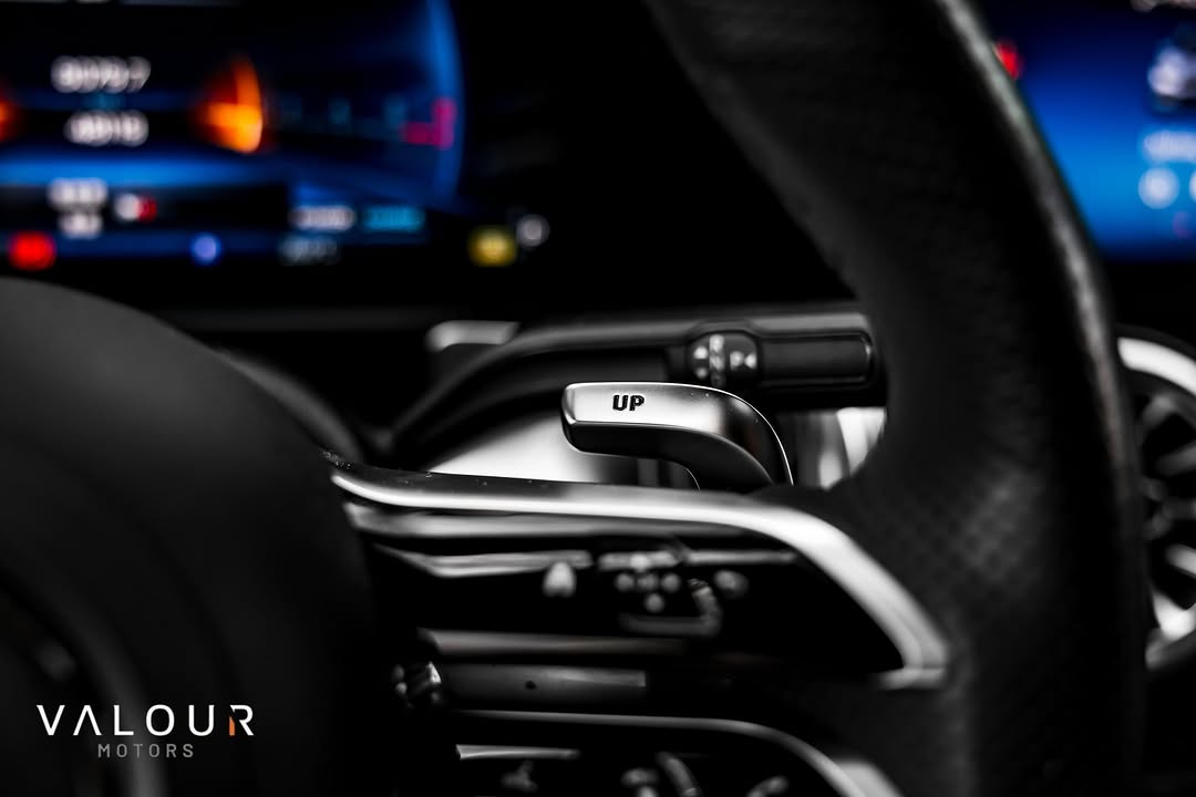 MERCEDES-BENZ GLB35 AMG - Imagem 14