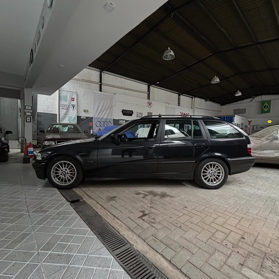 BMW 328I TOURING - Imagem 3