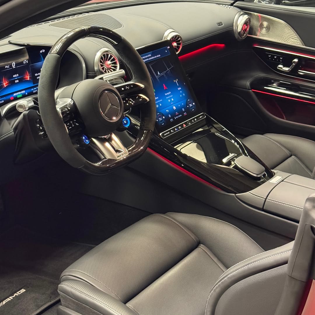 MERCEDES-BENZ SL63 AMG - Imagem 13