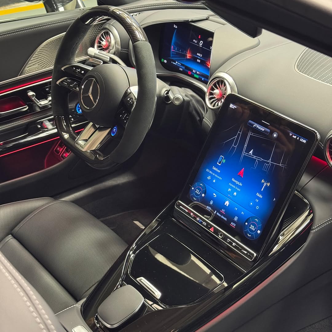 MERCEDES-BENZ SL63 AMG - Imagem 14