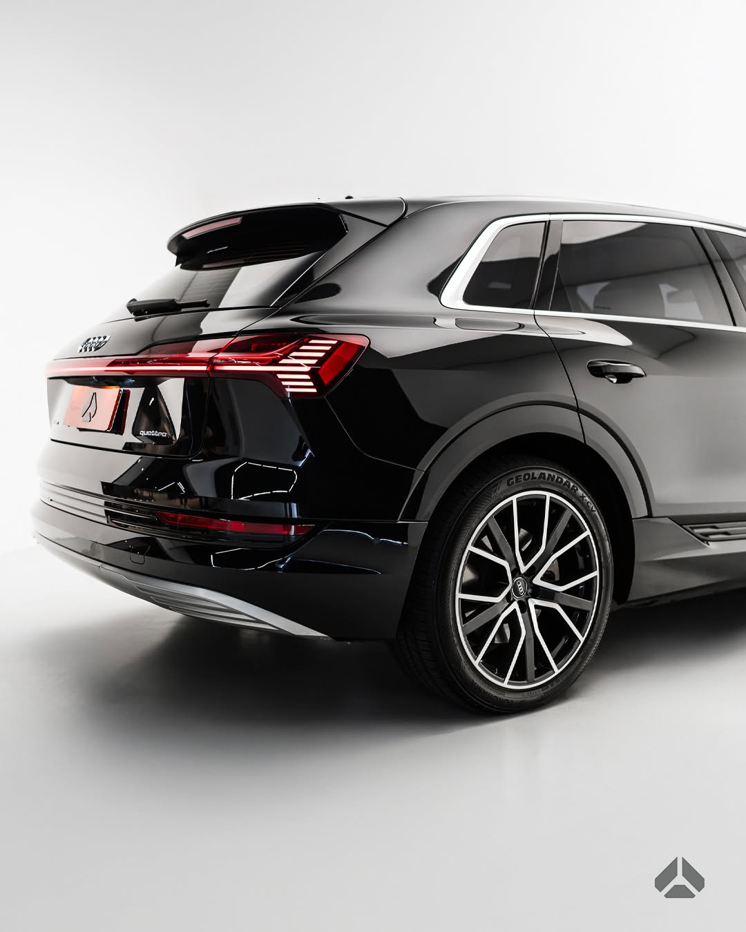 AUDI E-TRON PERFORMANCE - Imagem 10