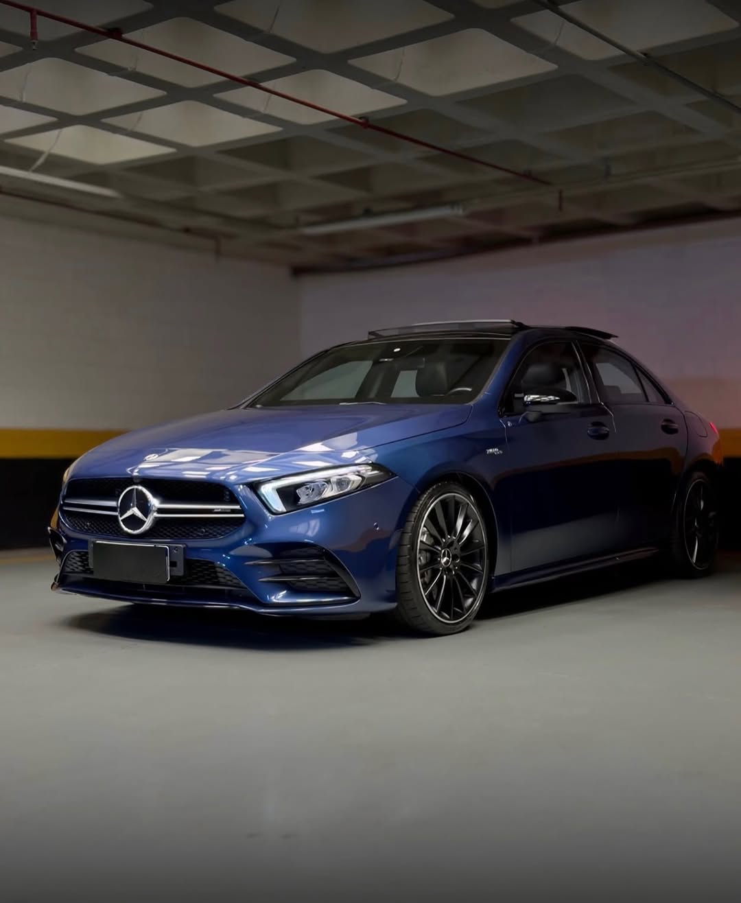 MERCEDES-BENZ A35 AMG - Imagem 3