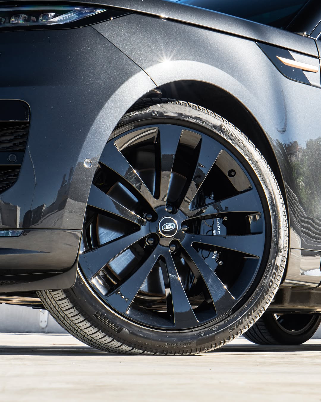 RANGE ROVER SPORT AUTOBIOGRAPHY P550E - Imagem 5