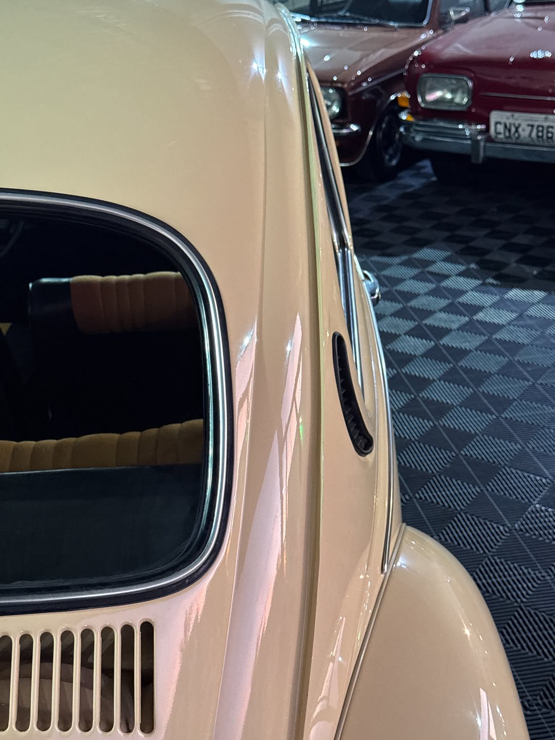 VOLKSWAGEN FUSCA 1300L - Imagem 14
