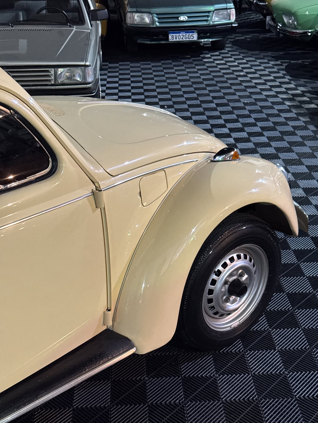VOLKSWAGEN FUSCA 1300L - Imagem 15