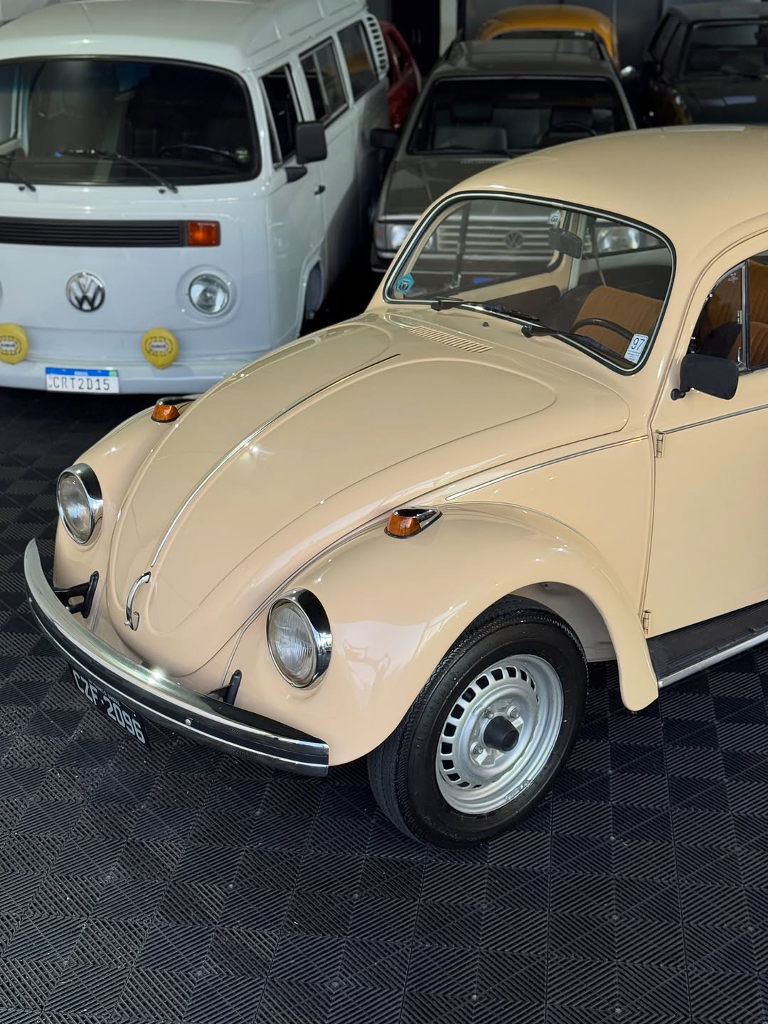 VOLKSWAGEN FUSCA 1300L - Imagem 18
