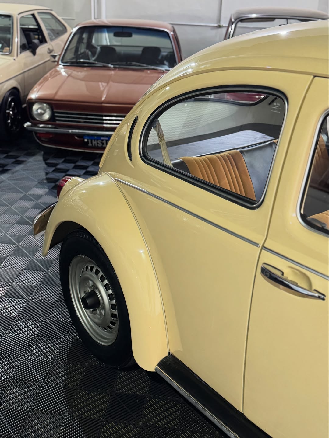 VOLKSWAGEN FUSCA 1300L - Imagem 5