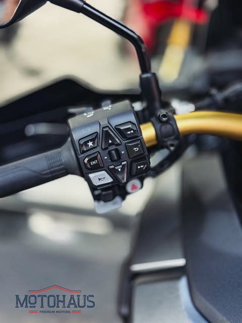 HONDA ÁFRICA TWIN ADV SPORTS DCT - Imagem 19