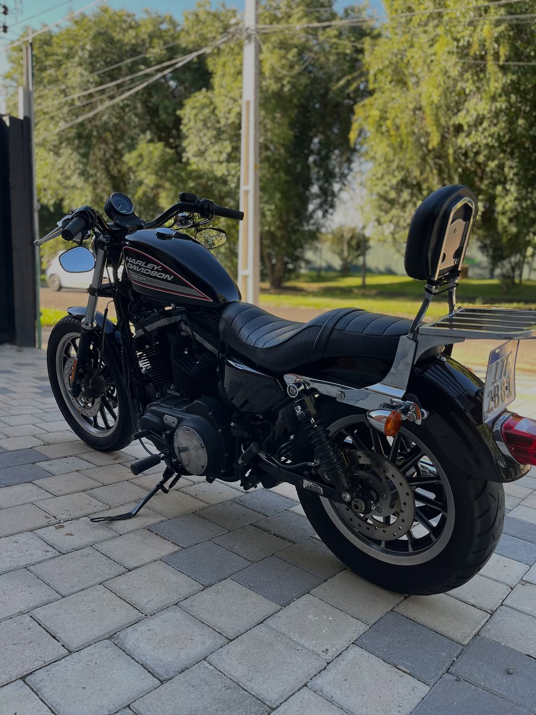 HARLEY-DAVIDSON 883R - Imagem 5