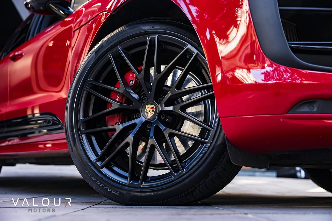 PORSCHE MACAN GTS - Imagem 3