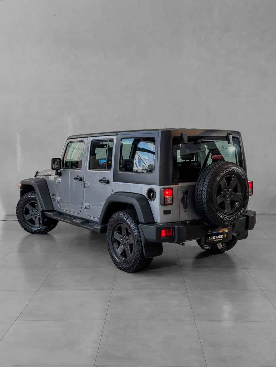 JEEP WRANGLER UNLIMITED 3.6L - Imagem 6