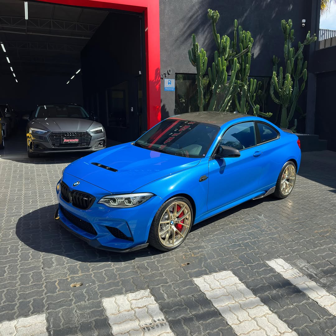 BMW M2 CS - Imagem 1