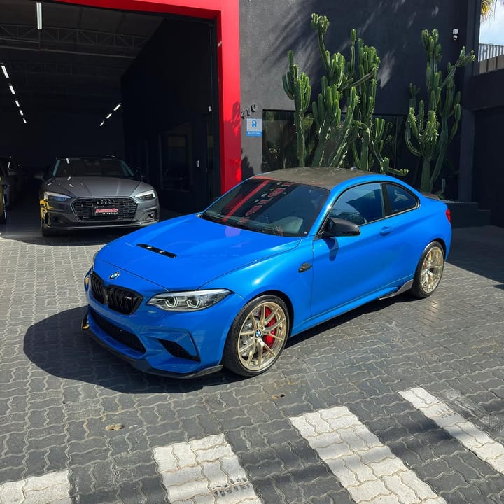 BMW M2 CS