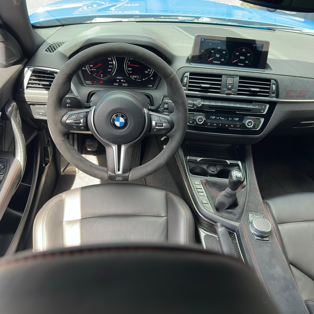 BMW M2 CS - Imagem 10