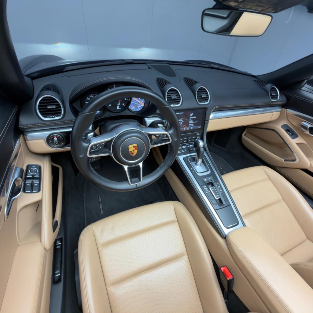 PORSCHE 718 - Imagem 9