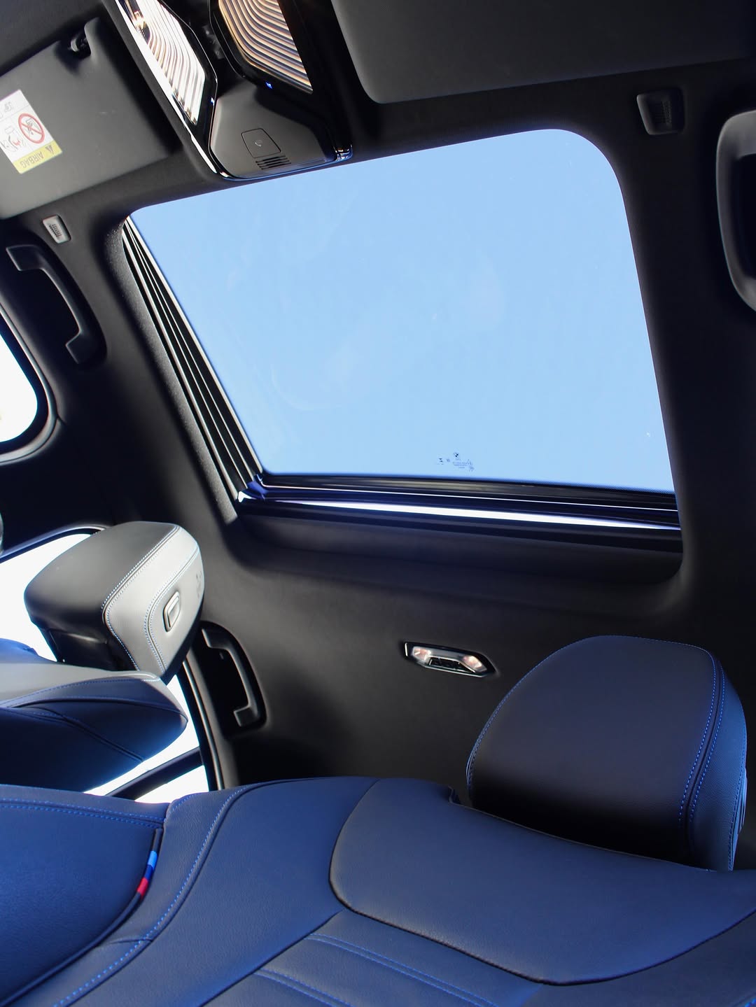 BMW 320I M SPORT - Imagem 6