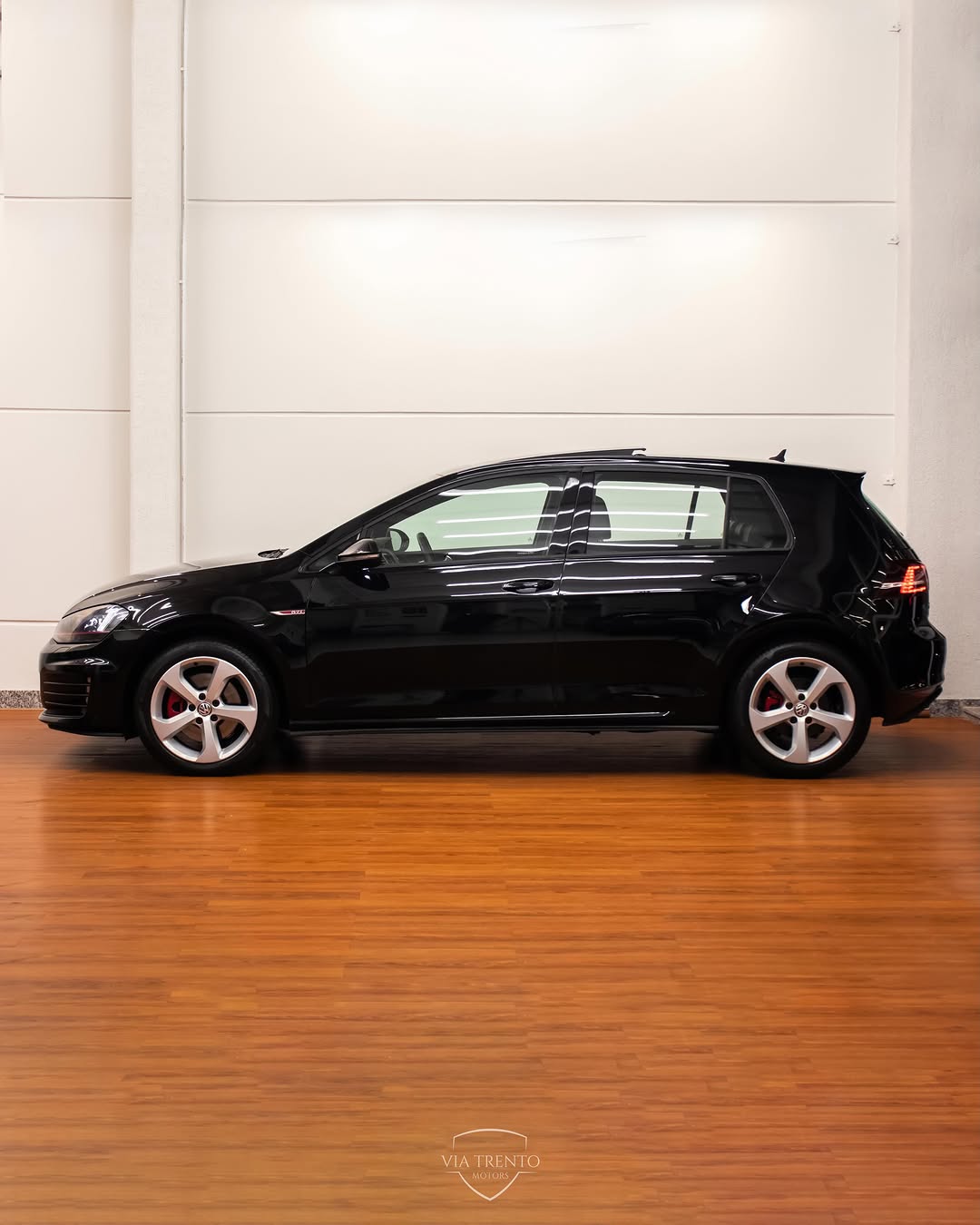 VOLKSWAGEN GOLF GTI - Imagem 3