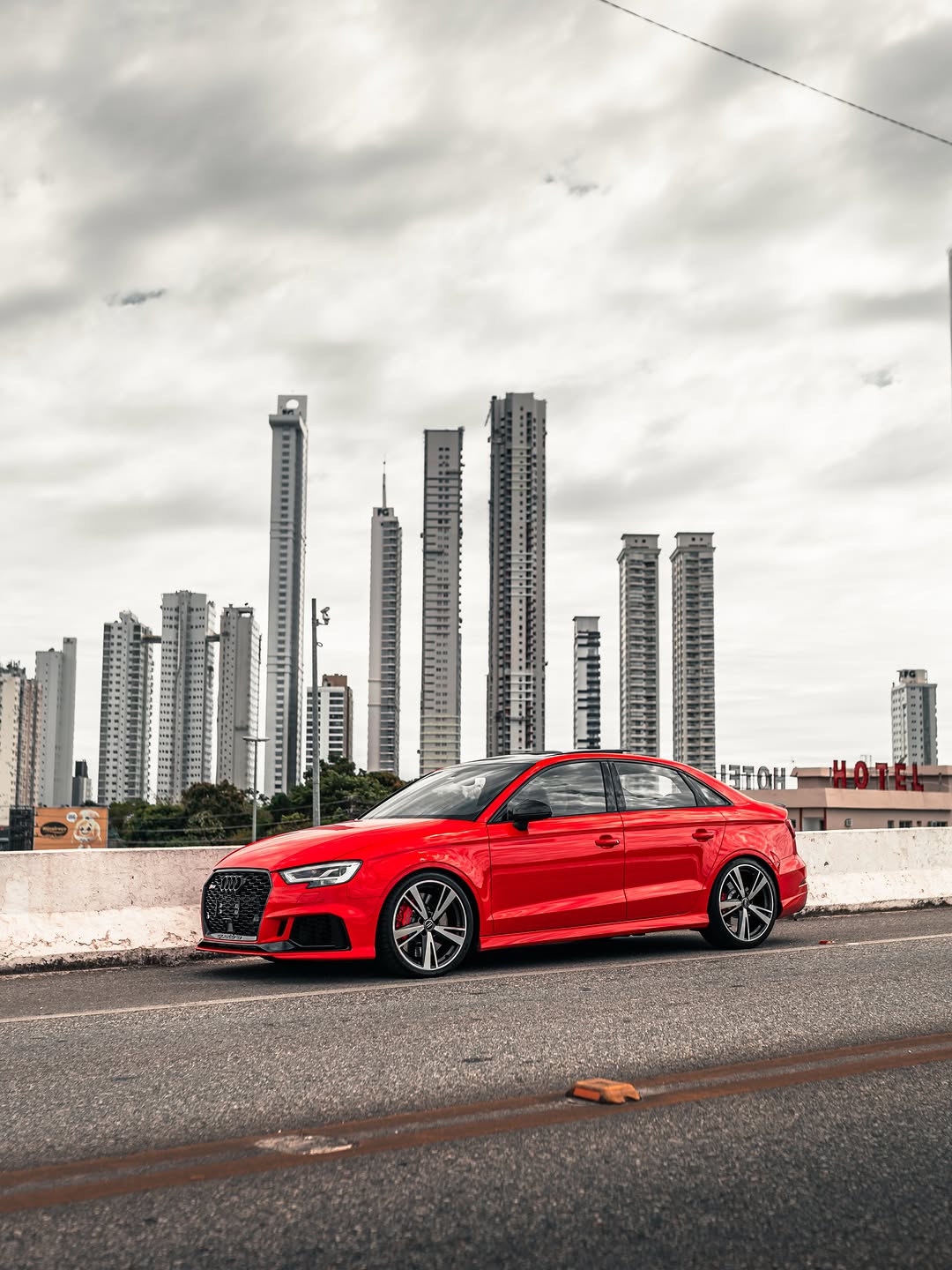 AUDI RS3 - Imagem 1