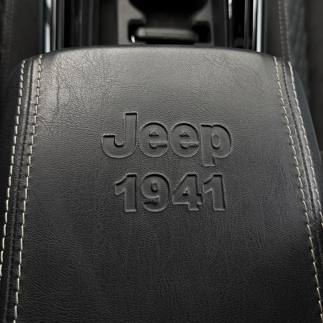 JEEP COMMANDER BLACKHAWK - Imagem 10