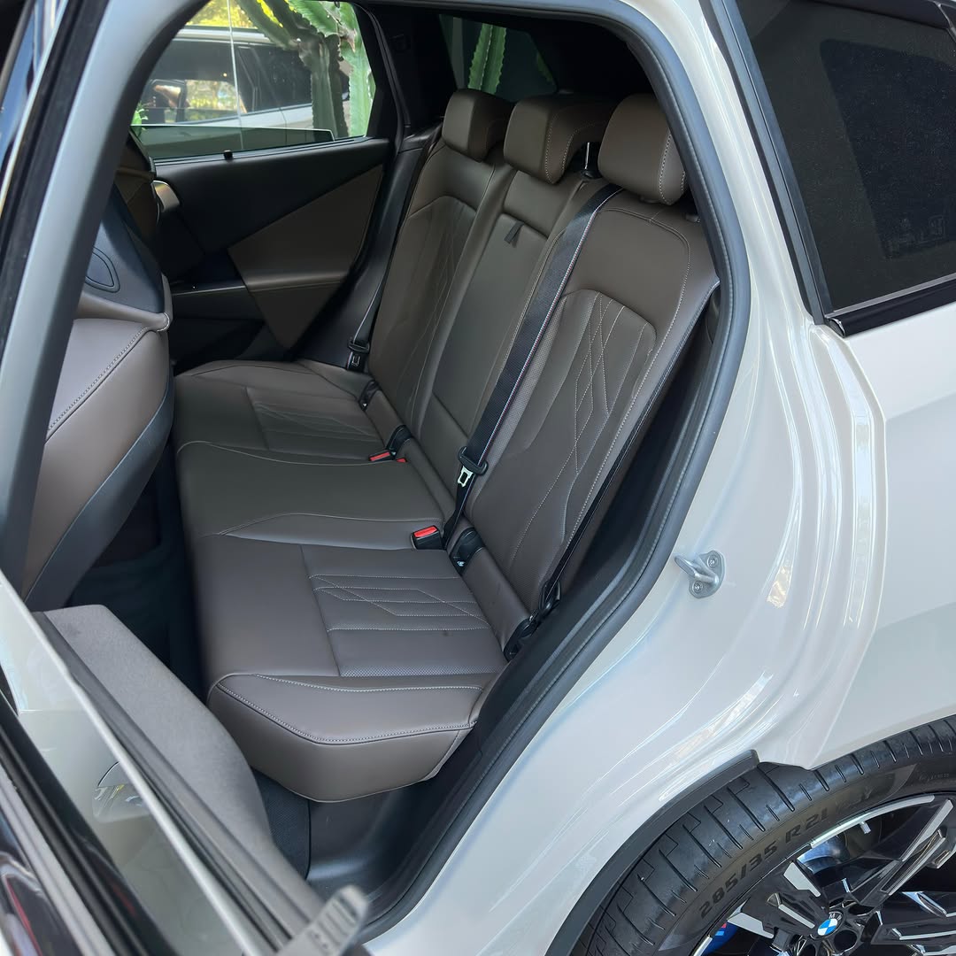 BMW X3 M50I MHEV (G45) - Imagem 9
