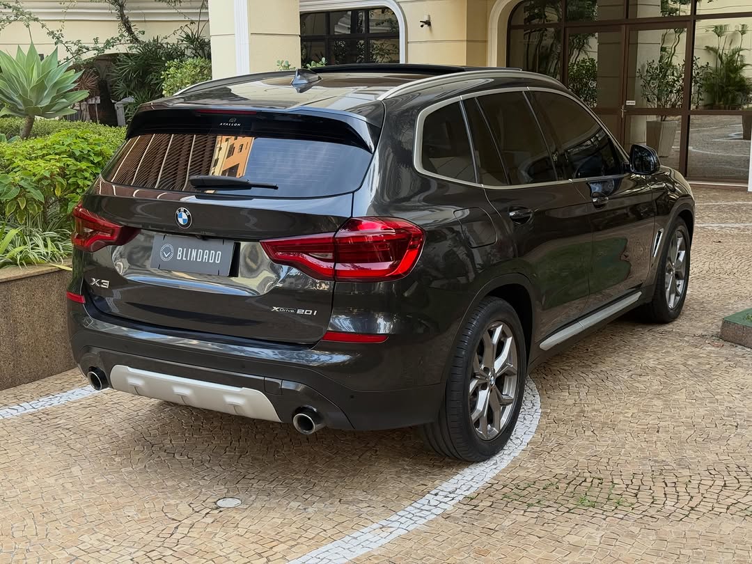 BMW X3 SDRIVE20I - Imagem 3