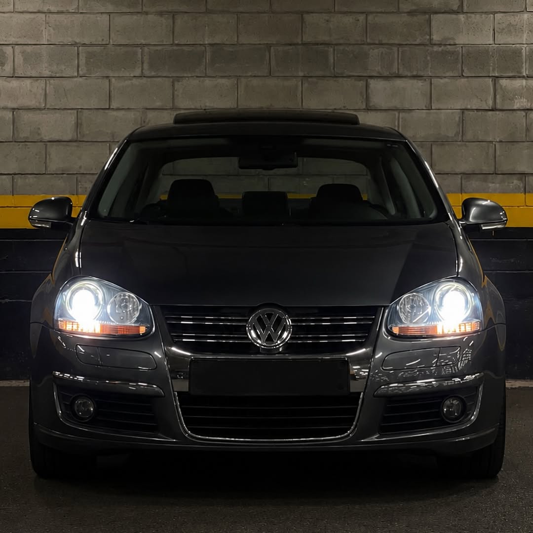 VOLKSWAGEN JETTA - Imagem 6