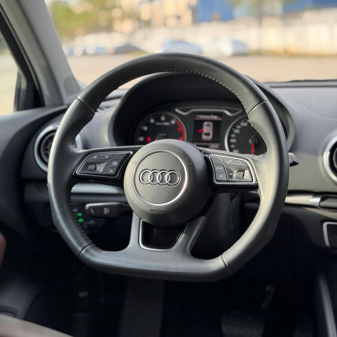 AUDI A3 PRESTIGE PLUS - Imagem 8