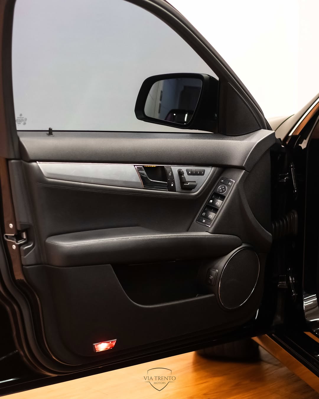 MERCEDES-BENZ C280 AVANTGARDE - Imagem 7