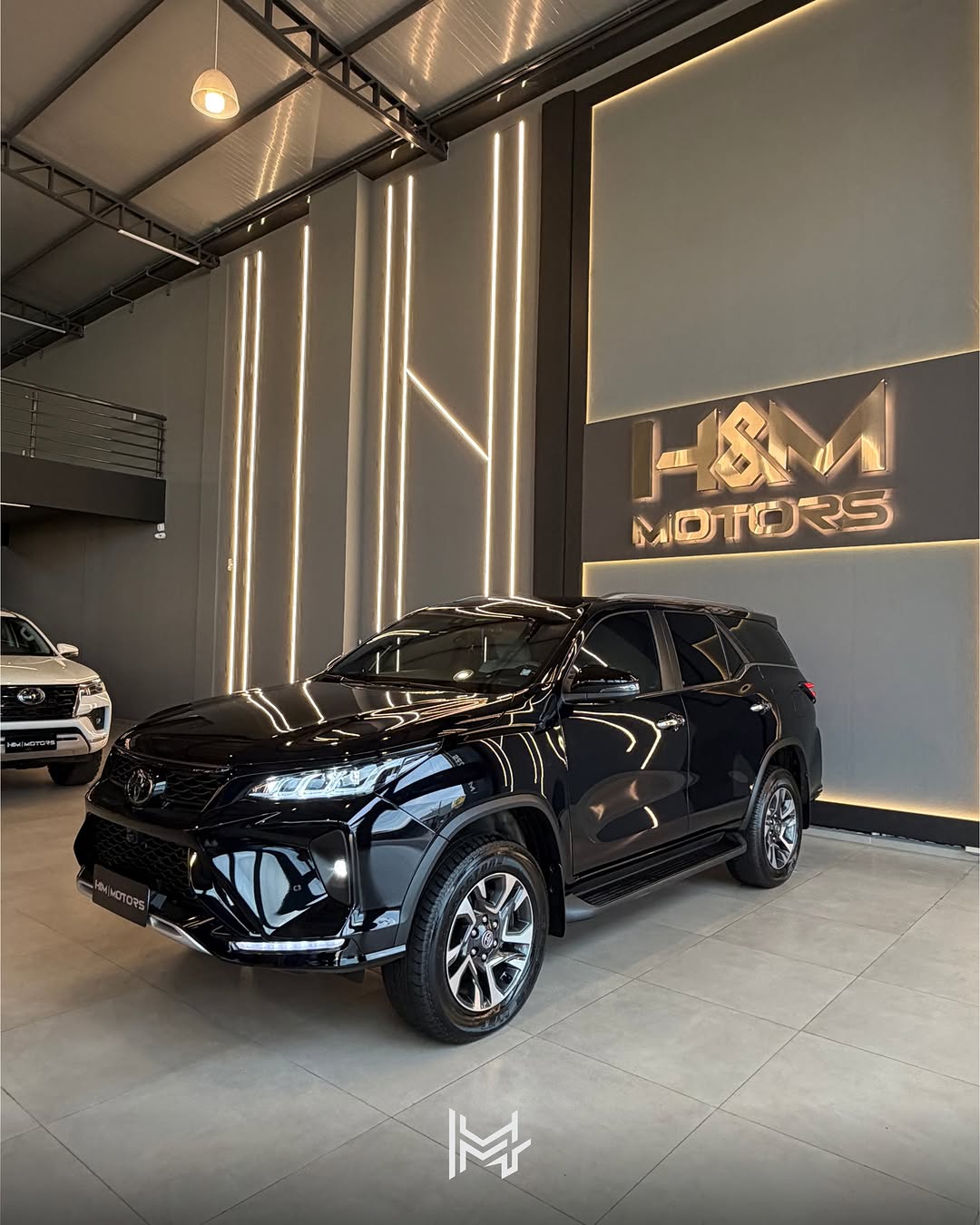 TOYOTA HILUX SW4 DIAMOND 4X4 DIESEL - Imagem 5