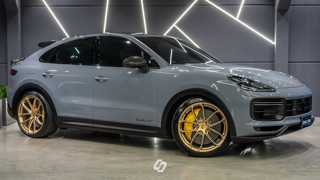 PORSCHE CAYENNE TURBO GT - Imagem 2