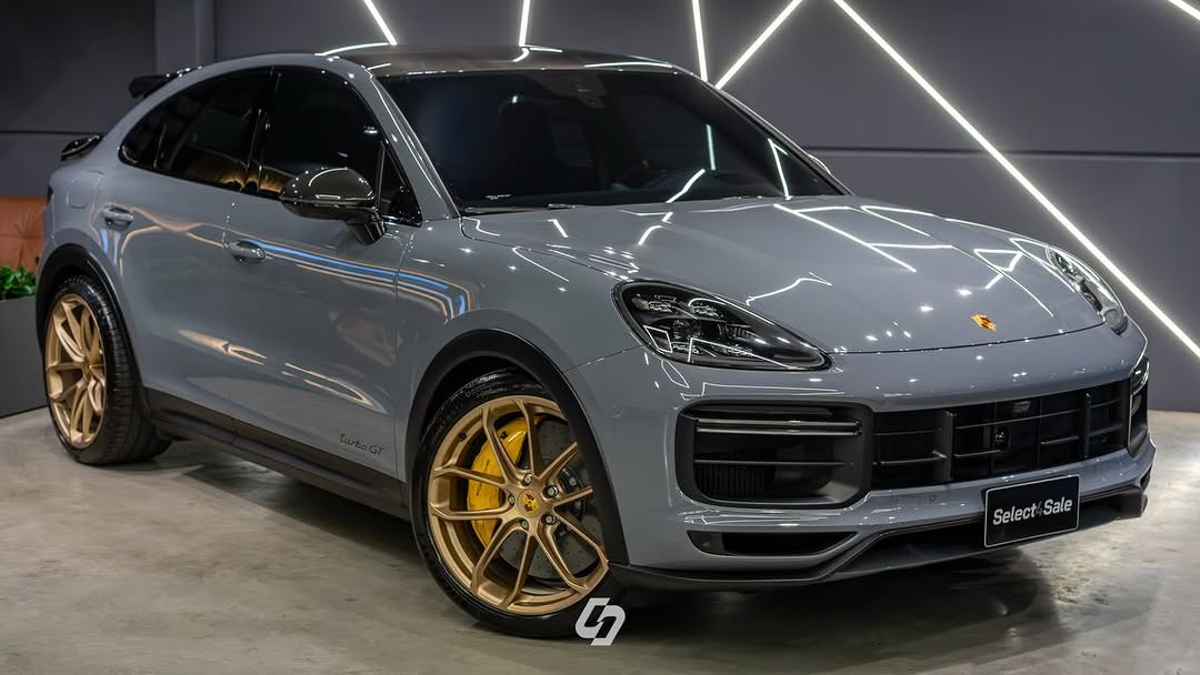 PORSCHE CAYENNE TURBO GT - Imagem 11
