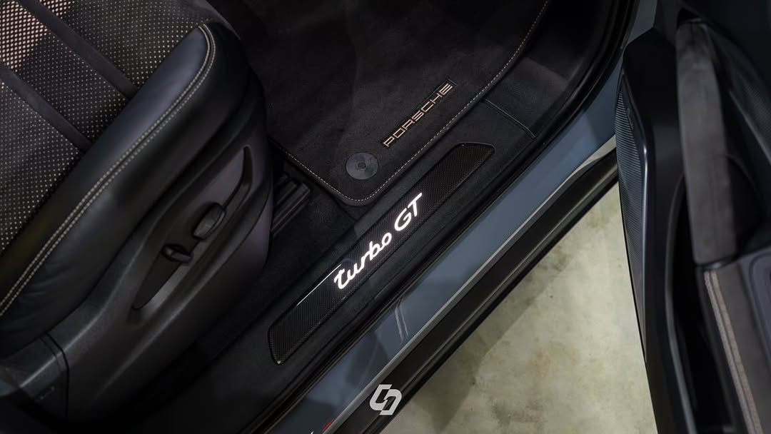 PORSCHE CAYENNE TURBO GT - Imagem 14