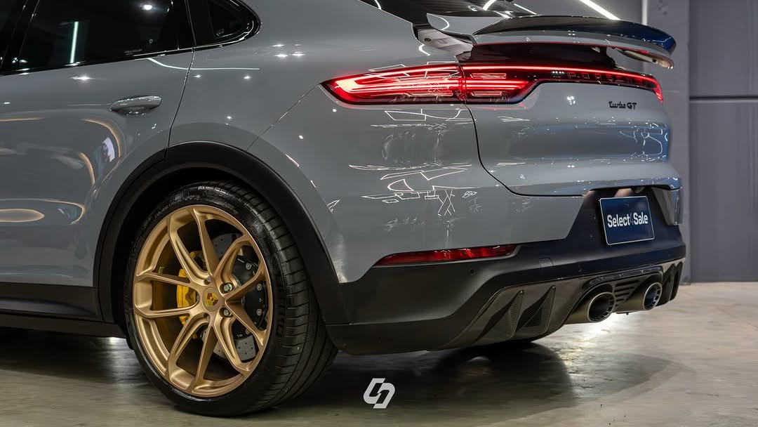 PORSCHE CAYENNE TURBO GT - Imagem 19