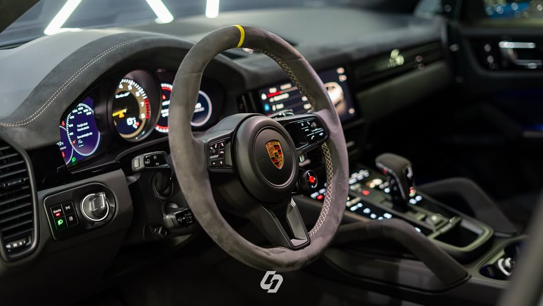 PORSCHE CAYENNE TURBO GT - Imagem 4