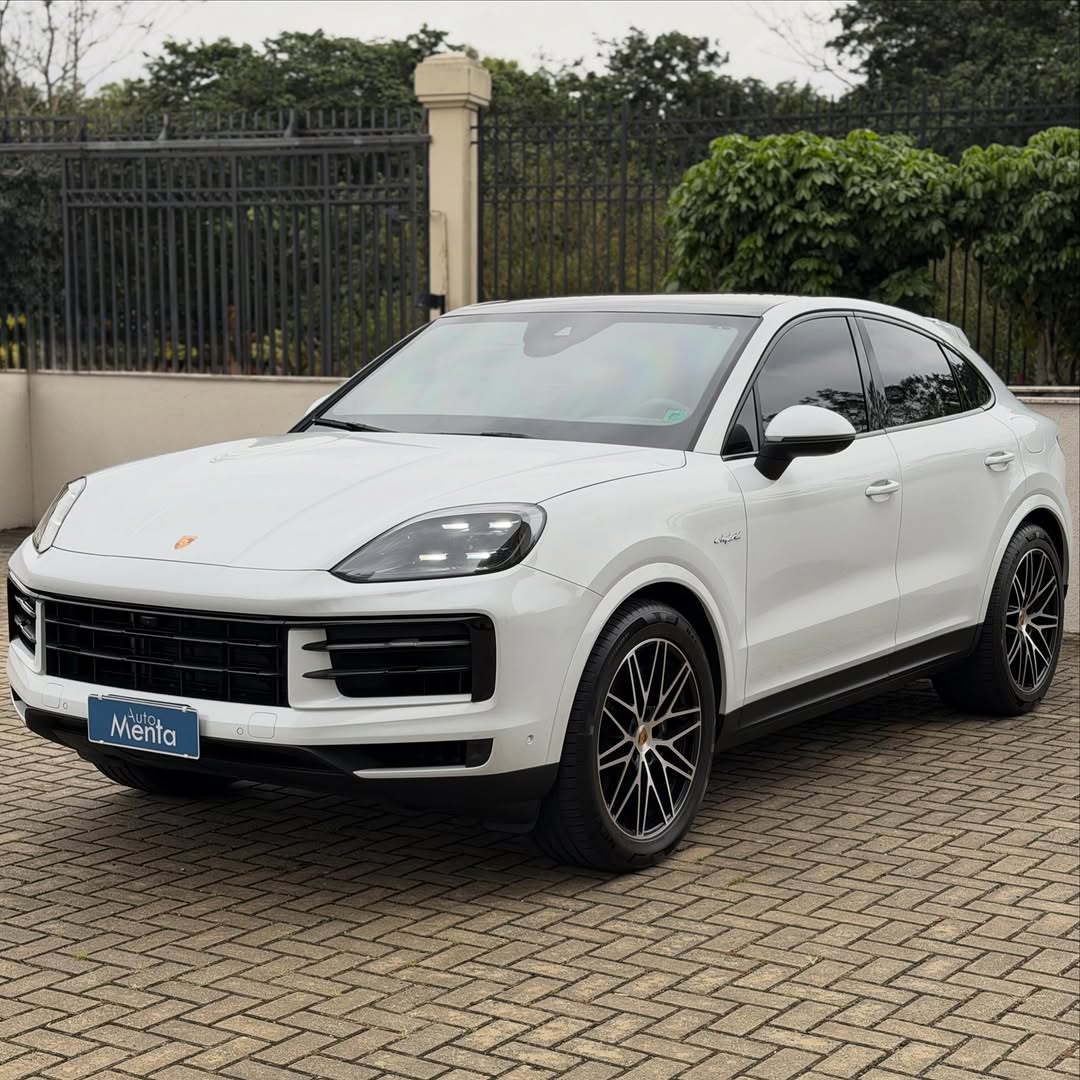 PORSCHE CAYENNE COUPÊ E-HYBRID - Imagem 1