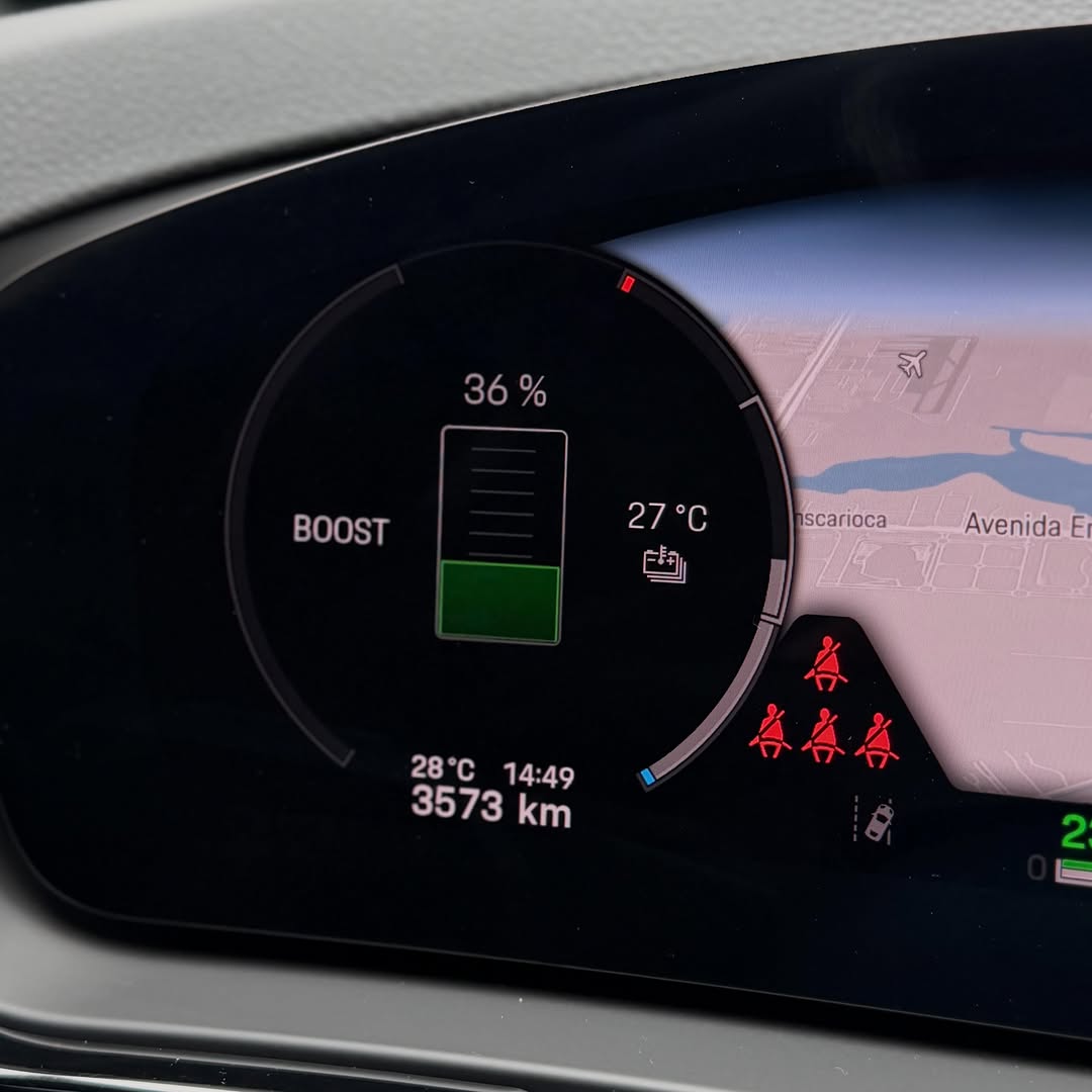PORSCHE CAYENNE COUPÊ E-HYBRID - Imagem 10