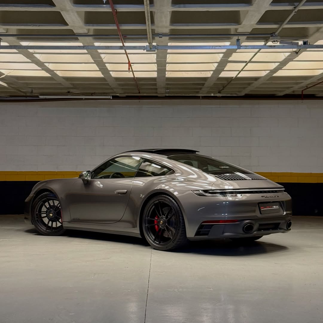PORSCHE 911 CARRERA GTS - Imagem 20
