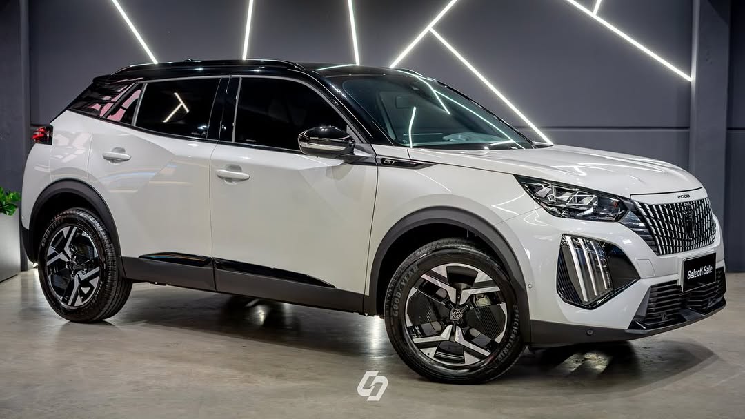 PEUGEOT 2008 GT - Imagem 2