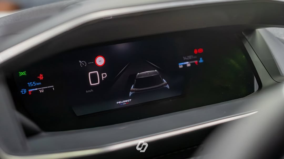 PEUGEOT 2008 GT - Imagem 10