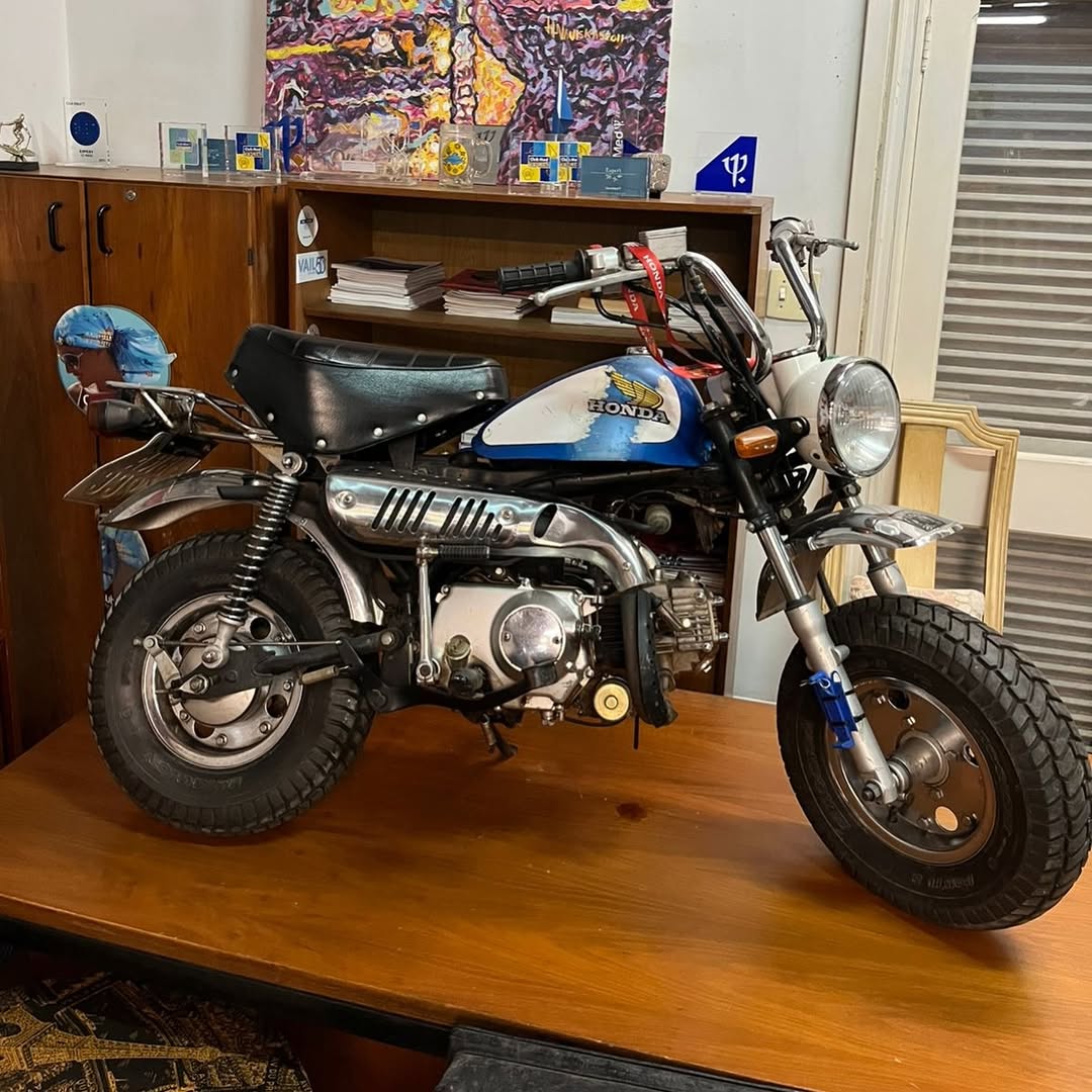 HONDA MONKEY Z50J - Imagem 1