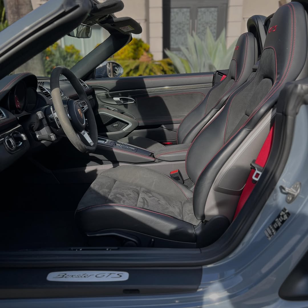 PORSCHE BOXSTER GTS 4.0 - Imagem 8