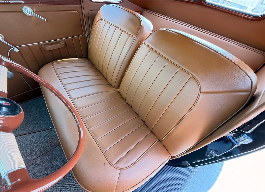 FORD COUPE DE LUXE - Imagem 11