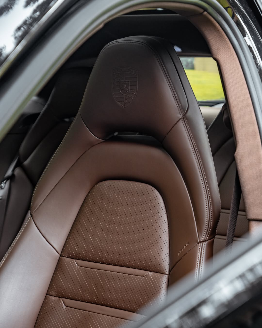 PORSCHE PANAMERA 4 E-HYBRID PLATINUM EDITION - Imagem 9
