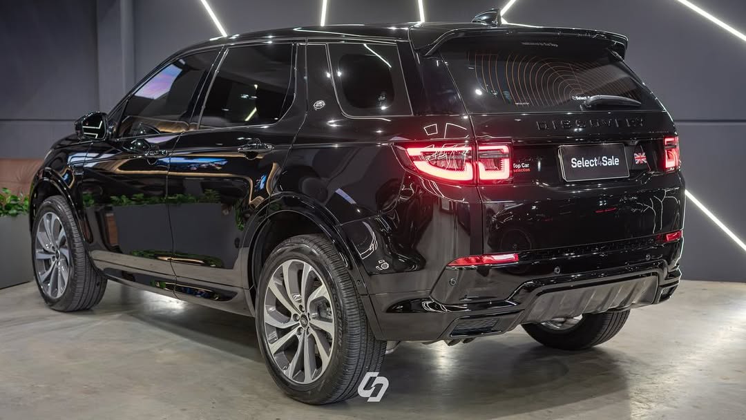 LAND ROVER DISCOVERY SPORT D200 SE - Imagem 13