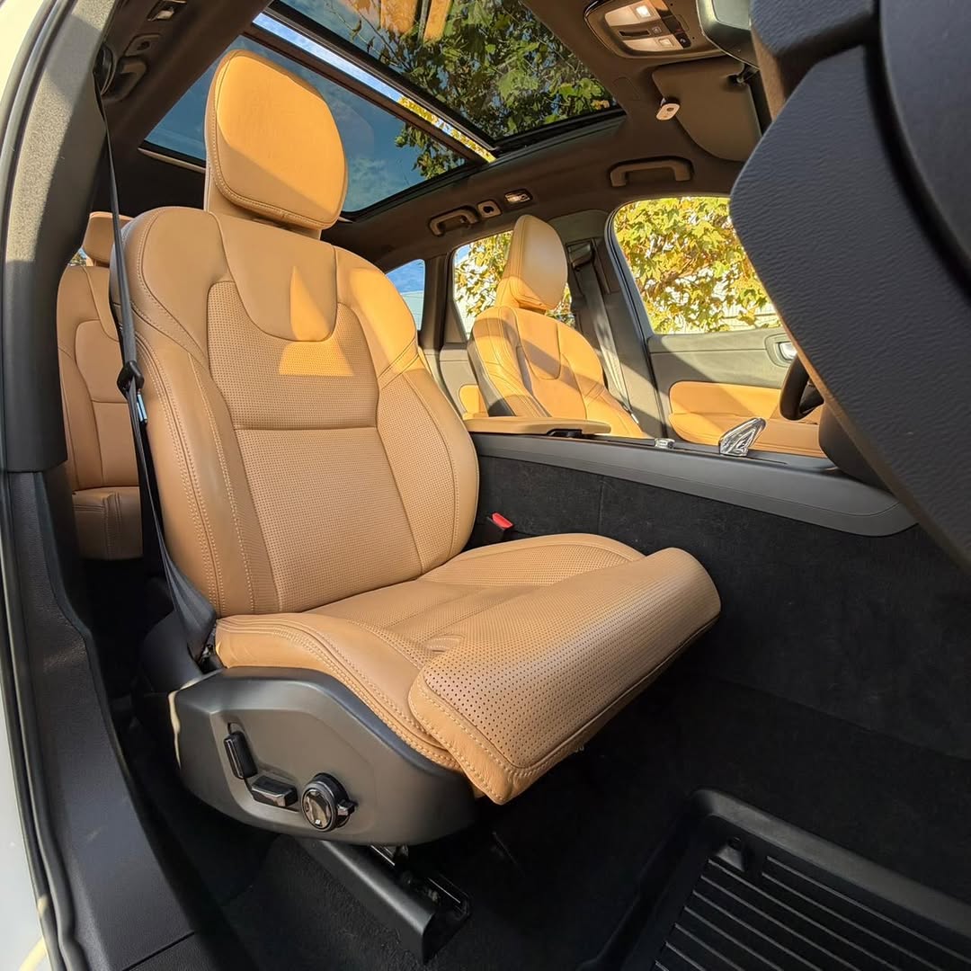 VOLVO XC60 INSCRIPTION T8 - Imagem 7